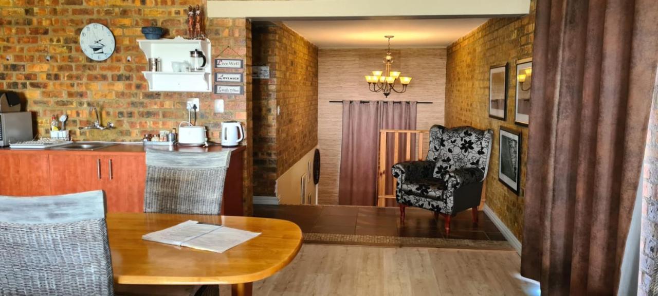 Hotel Golfer'S Retreat Langebaan Esterno foto